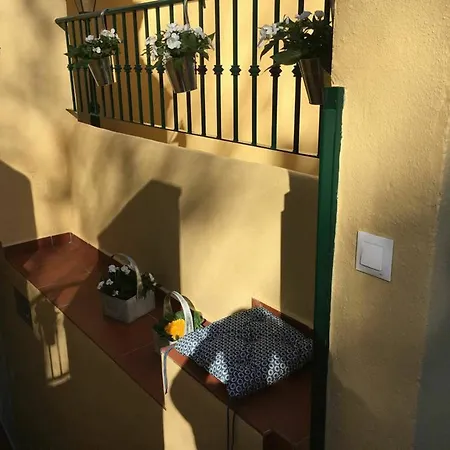With One Bedroom In Estepona, With Pool Access And Furnished